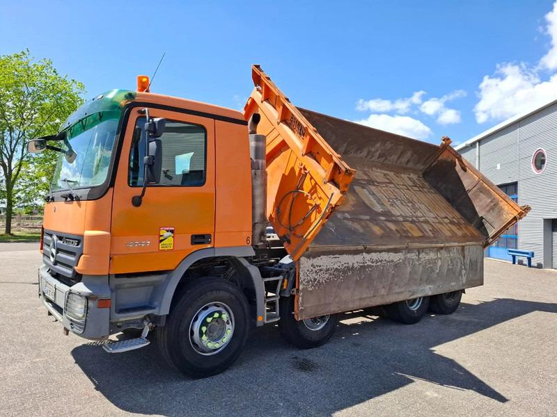 Mercedes-Benz Actros 4141 / 3SIDE MEILLER TIPPER / FULL-STEEL / DRUM BRAKES / ONLY:535937 KM / 2XSTEERING AXLE / AIRCO / AUTOMATIC / EURO-3 / - Tovornjak prekucnik: slika 2 Mercedes-Benz Actros 4141 / 3SIDE MEILLER TIPPER / FULL-STEEL / DRUM BRAKES / ONLY:535937 KM / 2XSTEERING AXLE / AIRCO / AUTOMATIC / EURO-3 / - Tovornjak prekucnik: slika 2