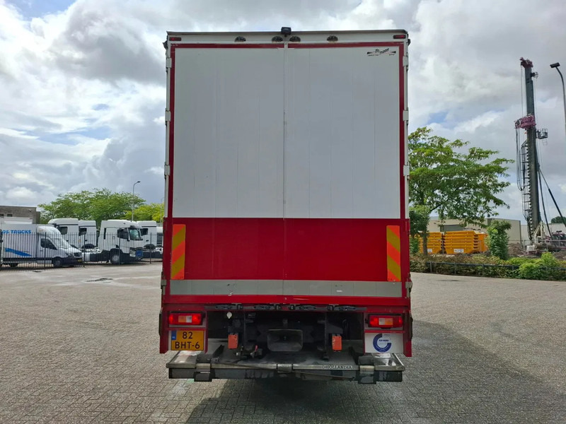 Renault T470 / CLEAN NL TRUCK / SLIDING ROOF / CURTAIN SAILS / SMART TACHO / ACC / LWDS / PLATFORM 2000KG / FRIDGE / AUTOMATIC / EURO-6 - Tovornjak zabojnik: slika 4 Renault T470 / CLEAN NL TRUCK / SLIDING ROOF / CURTAIN SAILS / SMART TACHO / ACC / LWDS / PLATFORM 2000KG / FRIDGE / AUTOMATIC / EURO-6 - Tovornjak zabojnik: slika 4