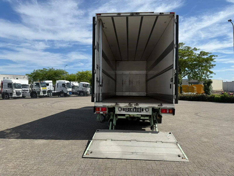 Scania R450 / RETARDER / ISOLATED GERMAN FLOWER COMBI / THROUGH-LOADING SYSTEM / SMART TACHO / 2XPLATFORM / LIFT+LENKACHSE / LWDS / EUR - Tovornjak hladilnik: slika 5 Scania R450 / RETARDER / ISOLATED GERMAN FLOWER COMBI / THROUGH-LOADING SYSTEM / SMART TACHO / 2XPLATFORM / LIFT+LENKACHSE / LWDS / EUR - Tovornjak hladilnik: slika 5