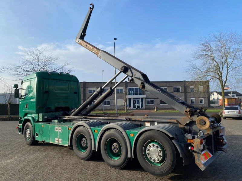 Scania R520 V8 / 8X4 / BIG AXLE / AJK HOOKLIFT 30TON / LIFT+LENKACHSE / NAVI / LEATHER / FULL-AIR / AUTOMATIC / EURO-6 / 2015 - Kotalni prekucni tovornjak: slika 3 Scania R520 V8 / 8X4 / BIG AXLE / AJK HOOKLIFT 30TON / LIFT+LENKACHSE / NAVI / LEATHER / FULL-AIR / AUTOMATIC / EURO-6 / 2015 - Kotalni prekucni tovornjak: slika 3