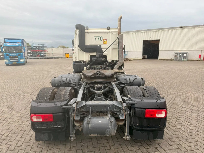 DAF CF480 / 6X4 / ENGINE RUNNING / INTARDER / HYDRAULICS / ONLY:87912 KM / FULL-AIR / DEB / ALCOA / LWDS / FRIDGE / AUTOMATIC / EURO - Vlačilec: slika 4 DAF CF480 / 6X4 / ENGINE RUNNING / INTARDER / HYDRAULICS / ONLY:87912 KM / FULL-AIR / DEB / ALCOA / LWDS / FRIDGE / AUTOMATIC / EURO - Vlačilec: slika 4