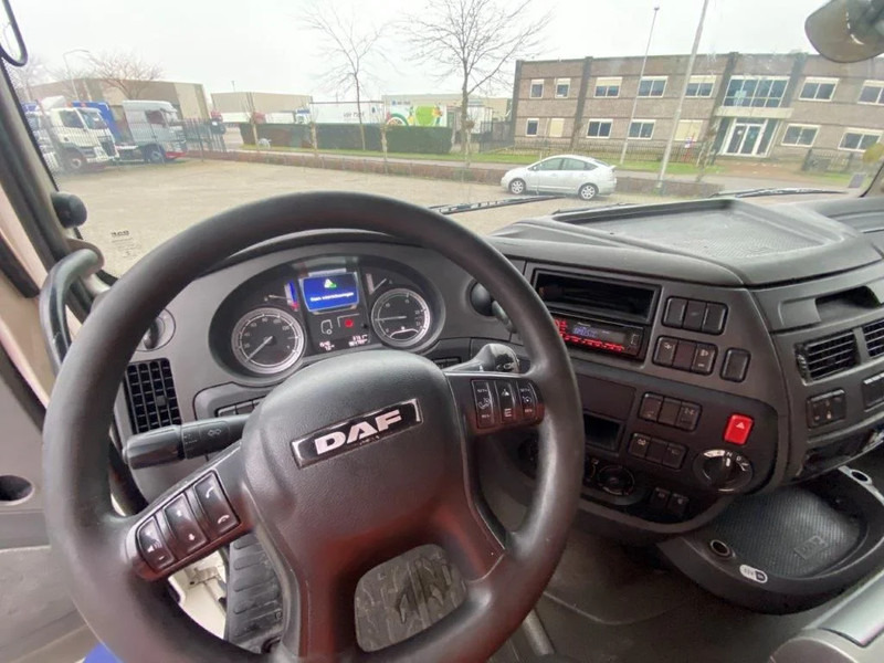 Vlačilec DAF XF106-460 / AUTOMATIC / DEB / PARKCOOL / AIRCO / EURO-6 / 2015: slika 12