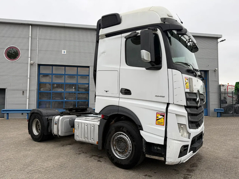 Mercedes-Benz Actros 1945 / HYDRAULICS / LWDS / AIRCO / SMART TACHO / 2XBED / FRIDGE / AUTOMATIC / EURO-6 / 2019 - Vlačilec: slika 2 Mercedes-Benz Actros 1945 / HYDRAULICS / LWDS / AIRCO / SMART TACHO / 2XBED / FRIDGE / AUTOMATIC / EURO-6 / 2019 - Vlačilec: slika 2
