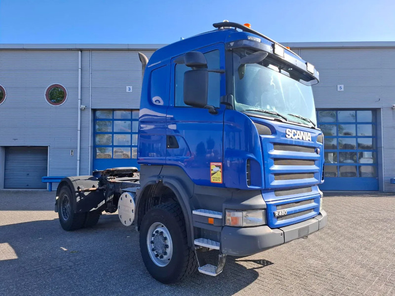Scania R480 / 4X4 / BIG AXLE / PTO PREPAIRED / ONLY:441129 KM / MANUAL / EURO-4 / 2009 - Vlačilec: slika 2 Scania R480 / 4X4 / BIG AXLE / PTO PREPAIRED / ONLY:441129 KM / MANUAL / EURO-4 / 2009 - Vlačilec: slika 2