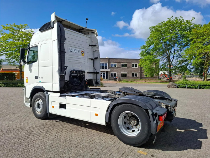 Volvo FH13-540 / HYDRAULICS / VEB+ / TUV:01-04-2026 / FRIDGE / AIRCO / SIDESKIRTS / AUTOMATIC / EURO-5 / 2012 - Vlačilec: slika 3 Volvo FH13-540 / HYDRAULICS / VEB+ / TUV:01-04-2026 / FRIDGE / AIRCO / SIDESKIRTS / AUTOMATIC / EURO-5 / 2012 - Vlačilec: slika 3