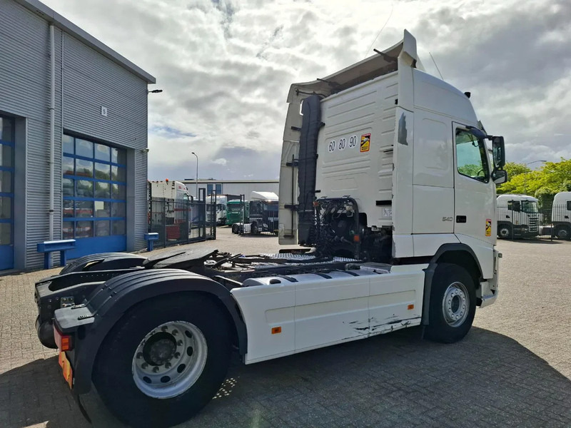 Volvo FH13-540 / HYDRAULICS / VEB+ / TUV:01-04-2026 / FRIDGE / AIRCO / SIDESKIRTS / AUTOMATIC / EURO-5 / 2012 - Vlačilec: slika 5 Volvo FH13-540 / HYDRAULICS / VEB+ / TUV:01-04-2026 / FRIDGE / AIRCO / SIDESKIRTS / AUTOMATIC / EURO-5 / 2012 - Vlačilec: slika 5