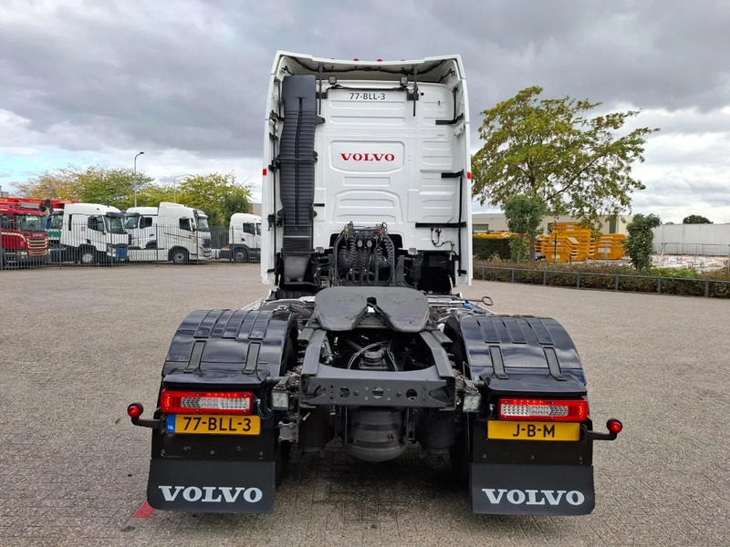 Volvo FH4-460 / CLEAN NL TRUCK / VEB+ / ADR / ACC / LWDS / DAS / DOUBLE TANK / LEATHER / FRIDGE / ALCOA / EURO-6 / 2016 - Vlačilec: slika 4 Volvo FH4-460 / CLEAN NL TRUCK / VEB+ / ADR / ACC / LWDS / DAS / DOUBLE TANK / LEATHER / FRIDGE / ALCOA / EURO-6 / 2016 - Vlačilec: slika 4