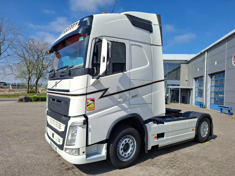 Volvo FH4-460 / VEB+ / DOUBLE TANK / FRIDGE / AUTOMATIC / EURO-6 / 2018 - Vlačilec: slika 1 Volvo FH4-460 / VEB+ / DOUBLE TANK / FRIDGE / AUTOMATIC / EURO-6 / 2018 - Vlačilec: slika 1