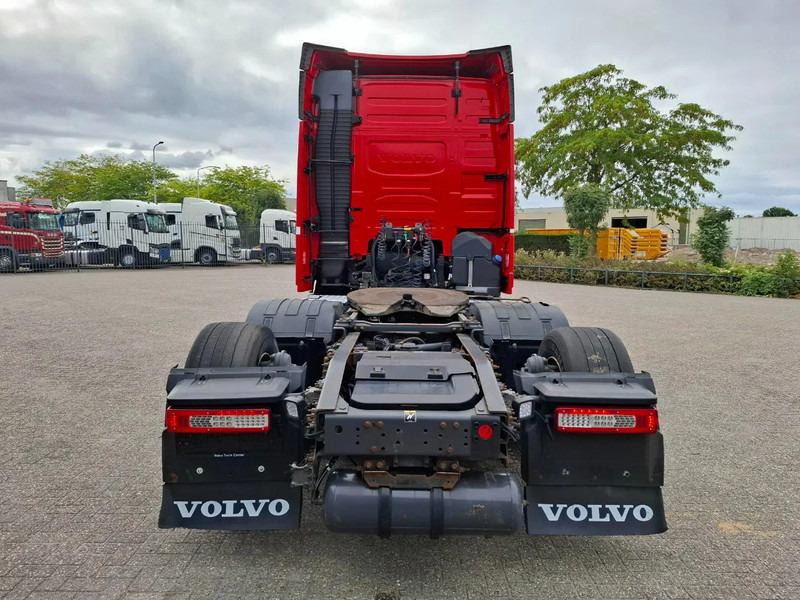 Volvo FH4-500 / VEB+ / ACC / LWDS / FULL-AIR / LIFT AXLE / 705064 KM / FRIDGE / AUTOMATIC / EURO-6 / 2018 - Vlačilec: slika 4 Volvo FH4-500 / VEB+ / ACC / LWDS / FULL-AIR / LIFT AXLE / 705064 KM / FRIDGE / AUTOMATIC / EURO-6 / 2018 - Vlačilec: slika 4