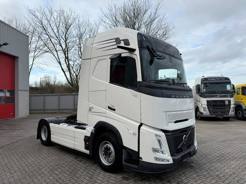 Volvo FH5-460 AERO / XL / ENGINE RUNNING / ONLY:66348 KM / I-PARKCOOL / DOUBLE TANK / ACC / LWDS / EURO-6 / 2025 - Vlačilec: slika 2 Volvo FH5-460 AERO / XL / ENGINE RUNNING / ONLY:66348 KM / I-PARKCOOL / DOUBLE TANK / ACC / LWDS / EURO-6 / 2025 - Vlačilec: slika 2