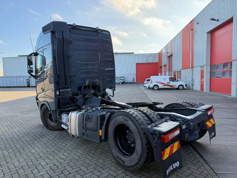 Volvo FH5-460 / VEB+ / HYDRAULICS / I-PARKCOOL / ONLY:188538 KM / FULL-AIR / ACC / LWDS / AUTOMATIC / EURO-6 / 2023 - Vlačilec: slika 3 Volvo FH5-460 / VEB+ / HYDRAULICS / I-PARKCOOL / ONLY:188538 KM / FULL-AIR / ACC / LWDS / AUTOMATIC / EURO-6 / 2023 - Vlačilec: slika 3