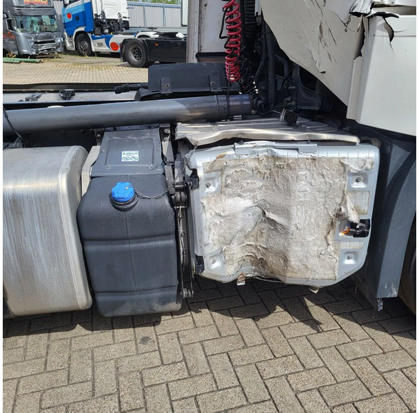 Volvo FH5-500 XL / ENGINE RUNNING / VEB+ / I-PARKCOOL / ONLY:349717 KM / I-SAVE / ACC / LWDS / SIDESKIRTS / AUTOMATIC / EURO-6 / 2023 - Vlačilec: slika 5 Volvo FH5-500 XL / ENGINE RUNNING / VEB+ / I-PARKCOOL / ONLY:349717 KM / I-SAVE / ACC / LWDS / SIDESKIRTS / AUTOMATIC / EURO-6 / 2023 - Vlačilec: slika 5