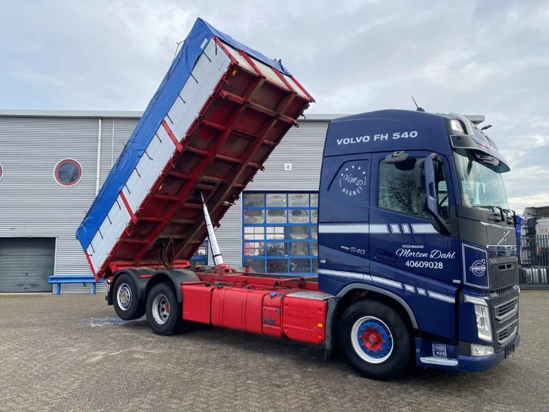 Volvo FH4-540 / VEB+ / ACC / LWDS / 3SIDE TIPPER / DYNAMIC STEERING / LEATHER / FULL-AIR / AUTOMATIC / EURO-6 / 2017 - Tovornjak prekucnik: slika 4 Volvo FH4-540 / VEB+ / ACC / LWDS / 3SIDE TIPPER / DYNAMIC STEERING / LEATHER / FULL-AIR / AUTOMATIC / EURO-6 / 2017 - Tovornjak prekucnik: slika 4
