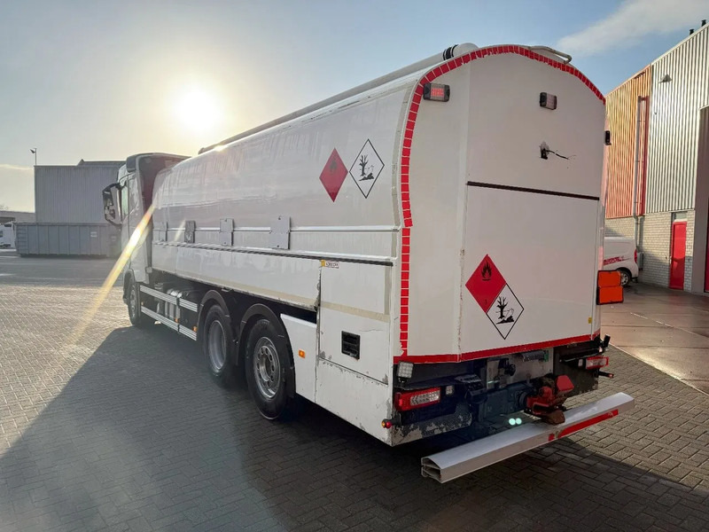 Volvo FH5-500 6X2 / ENGINE RUNNING / LIFT+LENKACHSE / FULL AIR / ADR / EUROTANK / 9-TON FRONT AXLE / EURO-6 / 2022 - Tovornjak cisterna: slika 3 Volvo FH5-500 6X2 / ENGINE RUNNING / LIFT+LENKACHSE / FULL AIR / ADR / EUROTANK / 9-TON FRONT AXLE / EURO-6 / 2022 - Tovornjak cisterna: slika 3