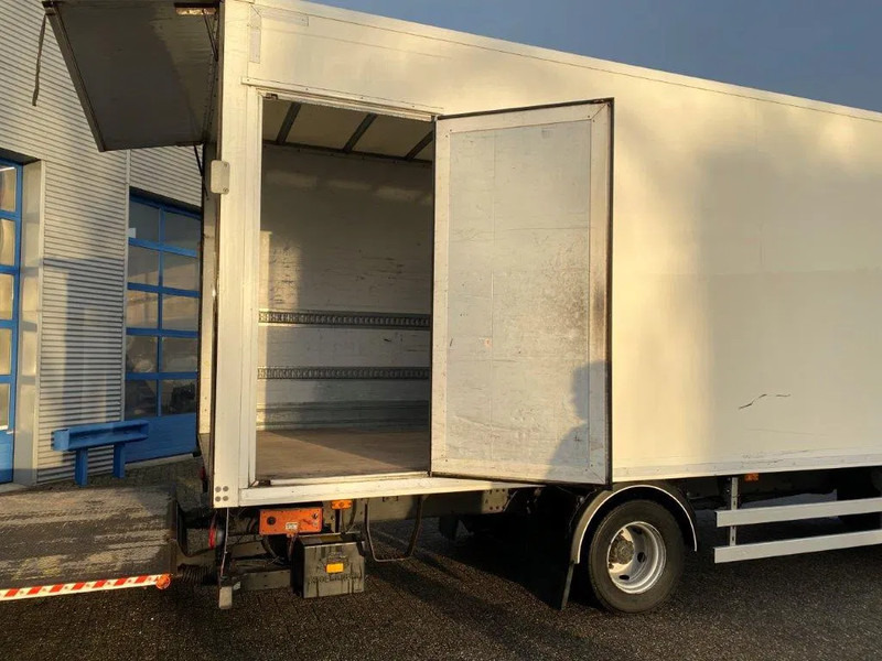 Tovornjak zabojnik Volvo FL5-210 / NL TRUCK / ONLY:495823 KM / PLATFORM 1500 KG / AUTOMATIC / EURO-6 / 2017: slika 10