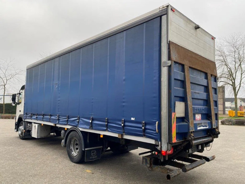 Volvo FM11-330 / LOW KM'S:472120 KM / LWDS / FULL-AIR / NAVI / CURTAIN SAILS / PLATFORM 2500KG / AUTOMATIC / EURO-6 / 2016 - Tovornjak s ponjavo: slika 3 Volvo FM11-330 / LOW KM'S:472120 KM / LWDS / FULL-AIR / NAVI / CURTAIN SAILS / PLATFORM 2500KG / AUTOMATIC / EURO-6 / 2016 - Tovornjak s ponjavo: slika 3