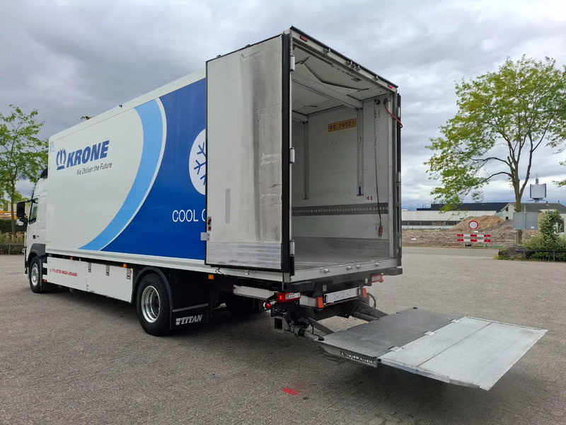 Volvo FM11-330 / VEB / LWDS / ONLY:442862 KM / CARRIER SUPRA 1250 / DOPPELSTOCK / PLATFORM 2TON / DATALOG / FULL-AIR / TOP CONDITION / - Izotermični tovornjak: slika 3 Volvo FM11-330 / VEB / LWDS / ONLY:442862 KM / CARRIER SUPRA 1250 / DOPPELSTOCK / PLATFORM 2TON / DATALOG / FULL-AIR / TOP CONDITION / - Izotermični tovornjak: slika 3