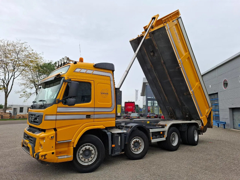 Volvo FM13-420 / 8X4 / BIG AXLE / 18.5M³ / AJK 21040 KG TIPPER / SNIP / 695133 KM / VEB / NL TRUCK / TUV:07-11-2025 / AIRCO / AUTOMATI - Tovornjak prekucnik: slika 1 Volvo FM13-420 / 8X4 / BIG AXLE / 18.5M³ / AJK 21040 KG TIPPER / SNIP / 695133 KM / VEB / NL TRUCK / TUV:07-11-2025 / AIRCO / AUTOMATI - Tovornjak prekucnik: slika 1