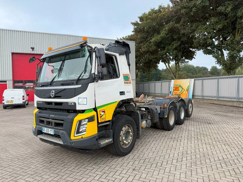 Volvo FMX 450 / ENGINE RUNNING / 8X4 / VEB / ONLY:260642 KM / PTO / LIFT+LENKACHSE / ALCOA / AUTOMATIC / EURO-6 / 2014 - Tovornjak-šasija: slika 1 Volvo FMX 450 / ENGINE RUNNING / 8X4 / VEB / ONLY:260642 KM / PTO / LIFT+LENKACHSE / ALCOA / AUTOMATIC / EURO-6 / 2014 - Tovornjak-šasija: slika 1