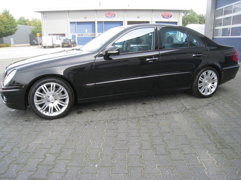 Mercedes-Benz E-Klasse 280 CDI, Sport - Limuzina: slika 5 Mercedes-Benz E-Klasse 280 CDI, Sport - Limuzina: slika 5