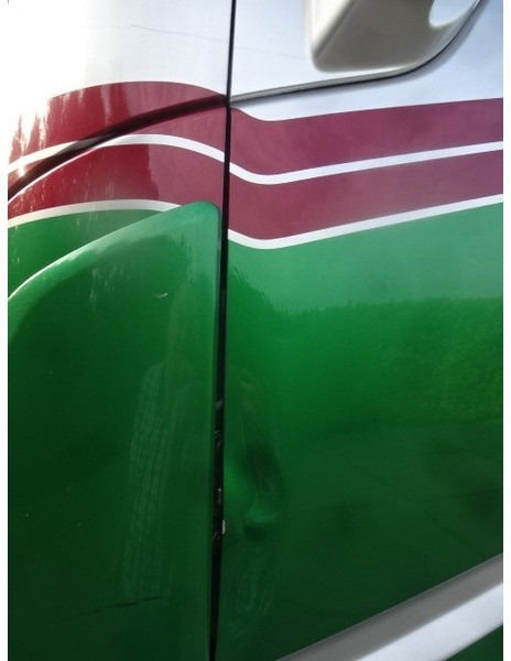 Volvo FH460 Loglift 125Z Crane Alu.Box ( Kran Kraan Grua ) - Tovornjak z dvigalom: slika 3 Volvo FH460 Loglift 125Z Crane Alu.Box ( Kran Kraan Grua ) - Tovornjak z dvigalom: slika 3