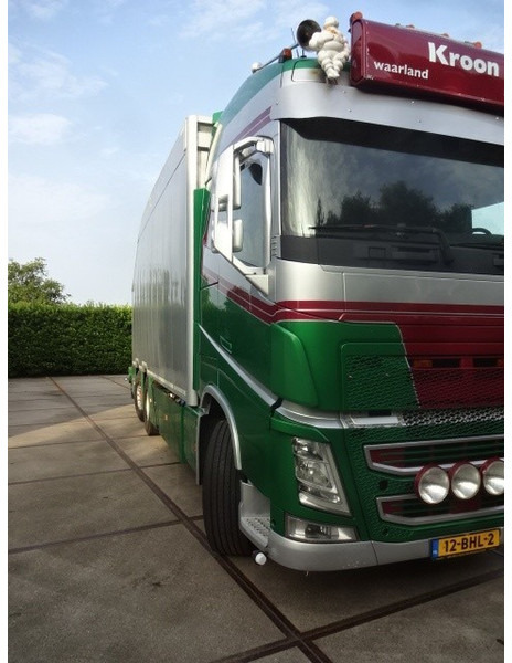 Volvo FH460 Loglift 125Z Crane Alu.Box ( Kran Kraan Grua ) - Tovornjak z dvigalom: slika 5 Volvo FH460 Loglift 125Z Crane Alu.Box ( Kran Kraan Grua ) - Tovornjak z dvigalom: slika 5