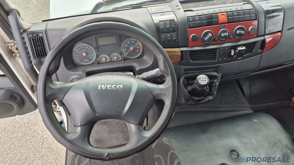 IVECO EUROCARGO ML 120E25 EURO 5 - valník s plachtou - Tovornjak s ponjavo: slika 4 IVECO EUROCARGO ML 120E25 EURO 5 - valník s plachtou - Tovornjak s ponjavo: slika 4