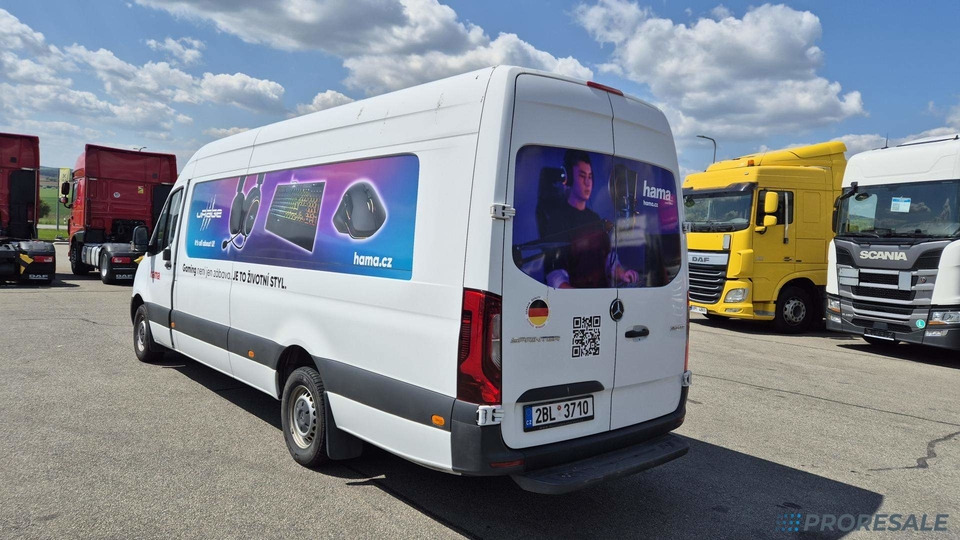 MERCEDES-BENZ SPRINTER 319 3,0 CDi 140 kW - Furgon: slika 3 MERCEDES-BENZ SPRINTER 319 3,0 CDi 140 kW - Furgon: slika 3
