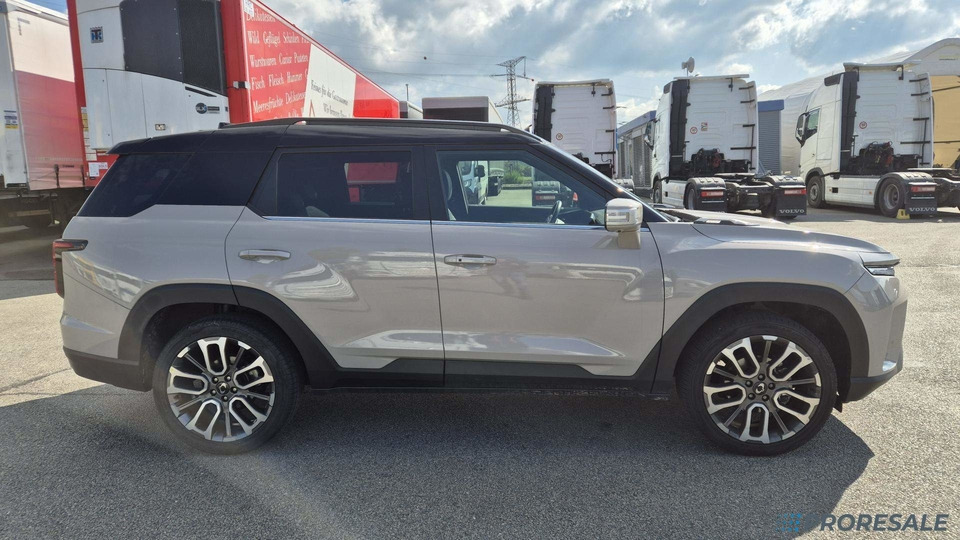 OSTATNÍ SSANGYONG TORRES CWJ 1,5 i 120 kW - Avtomobil: slika 4 OSTATNÍ SSANGYONG TORRES CWJ 1,5 i 120 kW - Avtomobil: slika 4