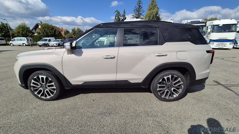 OSTATNÍ SSANGYONG TORRES CWJ 1,5 i 120 kW - Avtomobil: slika 5 OSTATNÍ SSANGYONG TORRES CWJ 1,5 i 120 kW - Avtomobil: slika 5