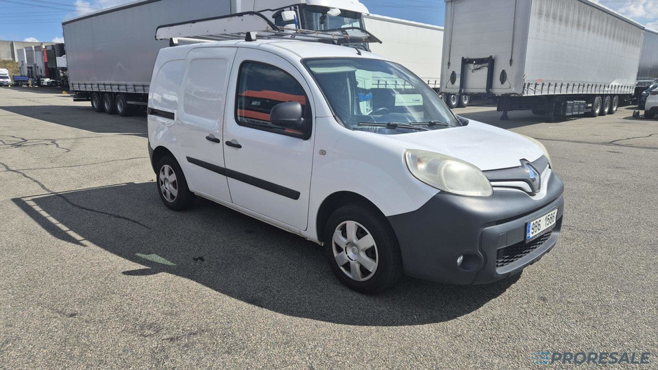 RENAULT KANGOO EXPRESS 1,5 dCi 55 kW - Dostavno vozilo z zabojnikom: slika 1 RENAULT KANGOO EXPRESS 1,5 dCi 55 kW - Dostavno vozilo z zabojnikom: slika 1
