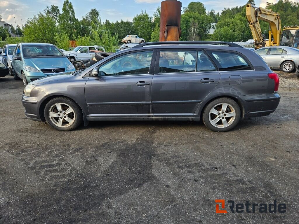 2008mod. TOYOTA AVENSIS 2,0 DIESEL - Avtomobil: slika 5 2008mod. TOYOTA AVENSIS 2,0 DIESEL - Avtomobil: slika 5