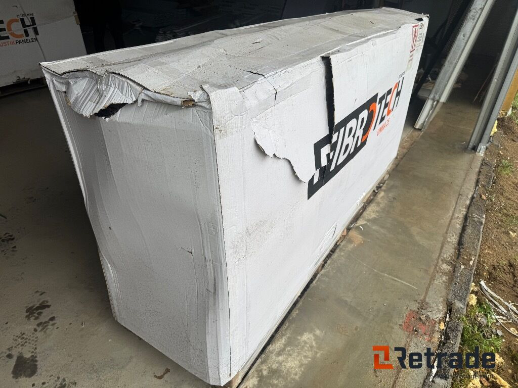 Akustikpanel Fibrotech 22x605x2440mm (unika25 Black oak) - Gradbena oprema: slika 4 Akustikpanel Fibrotech 22x605x2440mm (unika25 Black oak) - Gradbena oprema: slika 4