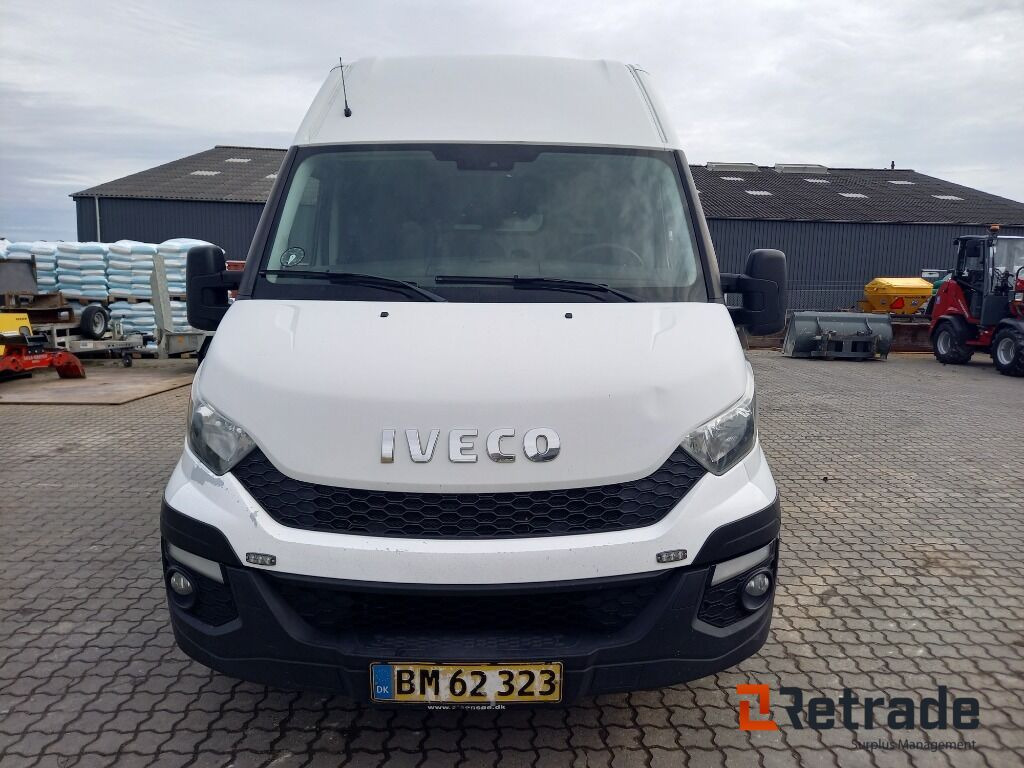 IVECO Daily 35S13 2,3D 10,8m3 aut. - Furgon: slika 2 IVECO Daily 35S13 2,3D 10,8m3 aut. - Furgon: slika 2