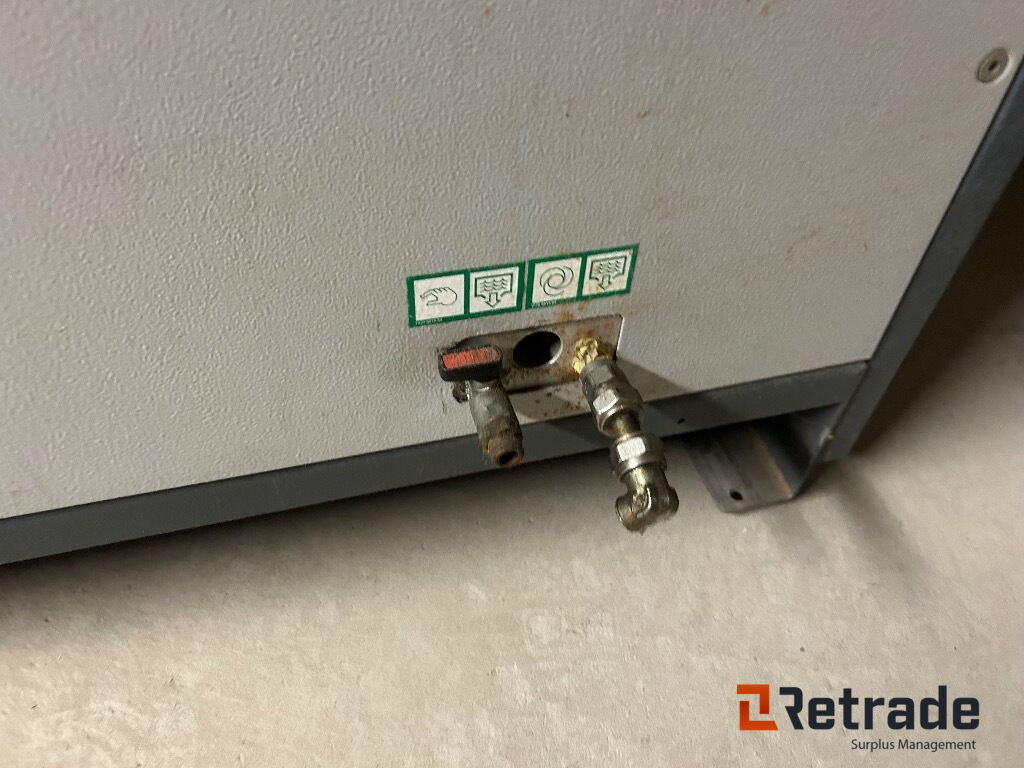 2011 Høytrykk kompressor Atlas Copco Work Place Air System GA 11 - Industrijska oprema: slika 4 2011 Høytrykk kompressor Atlas Copco Work Place Air System GA 11 - Industrijska oprema: slika 4