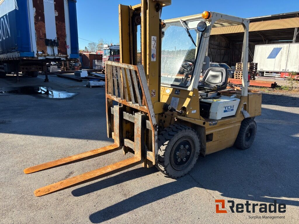 Forklift TCM FD30 - Industrijska oprema: slika 1 Forklift TCM FD30 - Industrijska oprema: slika 1