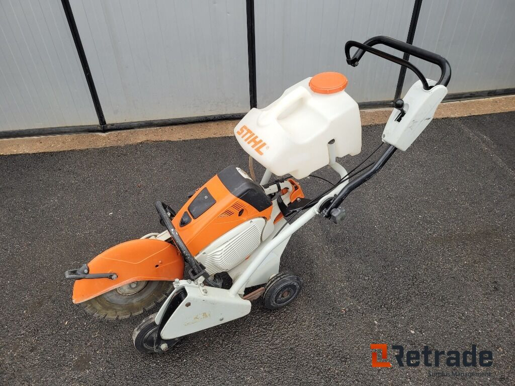 Kapmaskin motorkap med vagn Stihl TS700 - Gradbena oprema: slika 1 Kapmaskin motorkap med vagn Stihl TS700 - Gradbena oprema: slika 1