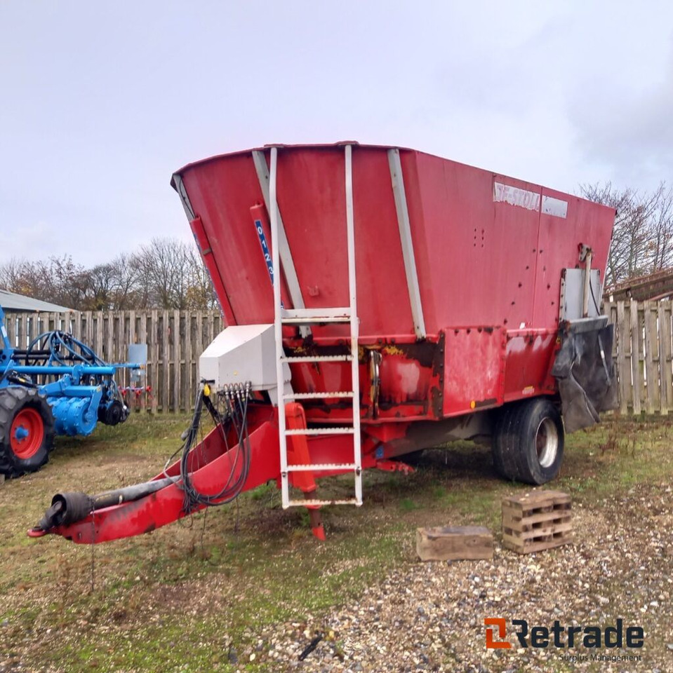 JF/Stoll Fuldfoderblander. VM 22-2 - Kmetijski stroj: slika 1 JF/Stoll Fuldfoderblander. VM 22-2 - Kmetijski stroj: slika 1