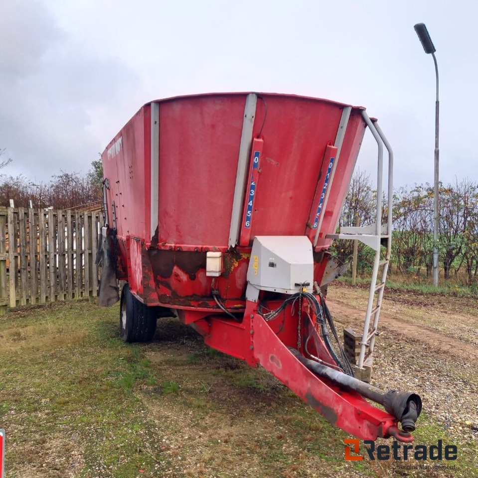 JF/Stoll Fuldfoderblander. VM 22-2 - Kmetijski stroj: slika 3 JF/Stoll Fuldfoderblander. VM 22-2 - Kmetijski stroj: slika 3
