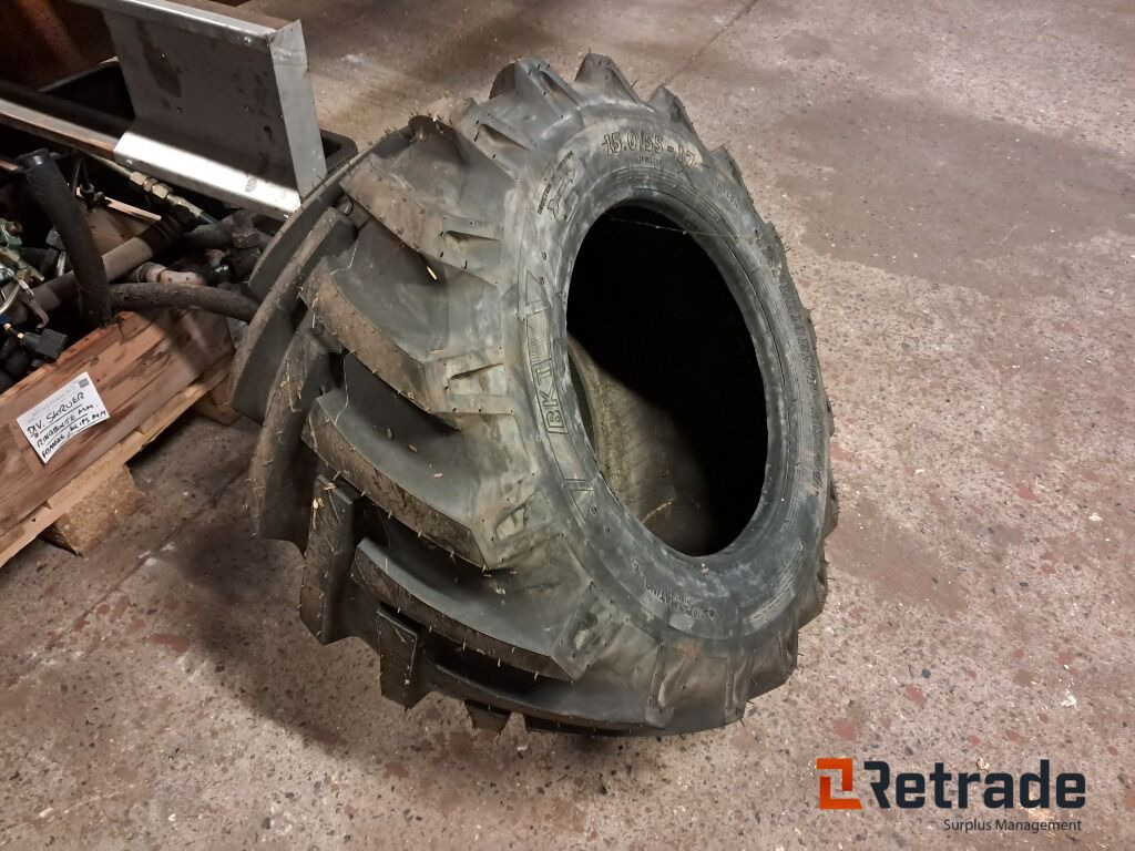 Nyt Dæk til minilæsser BKT 15.0/55-17 - Gradbena oprema: slika 4 Nyt Dæk til minilæsser BKT 15.0/55-17 - Gradbena oprema: slika 4