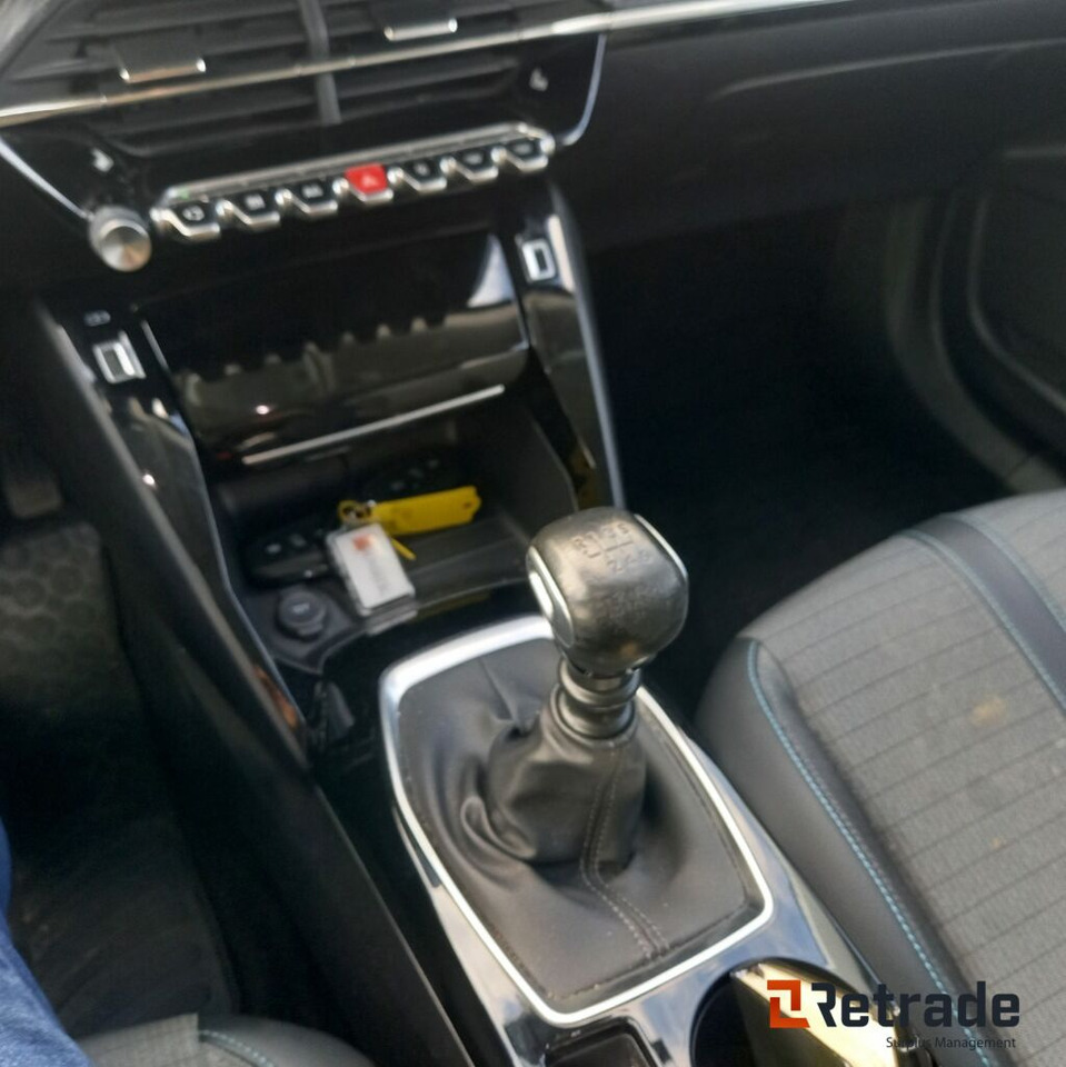 Avtomobil Peugeot 2008 SUV Blue Tdi 110: slika 19 Avtomobil Peugeot 2008 SUV Blue Tdi 110: slika 19