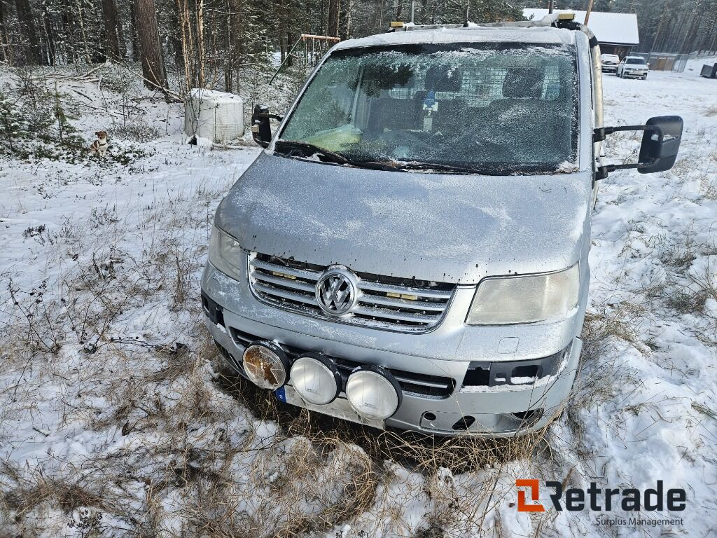 Pickup Volkswagen Transporter EH 2,5 4-Motion Reparationsobjekt - Avtomobil: slika 2 Pickup Volkswagen Transporter EH 2,5 4-Motion Reparationsobjekt - Avtomobil: slika 2