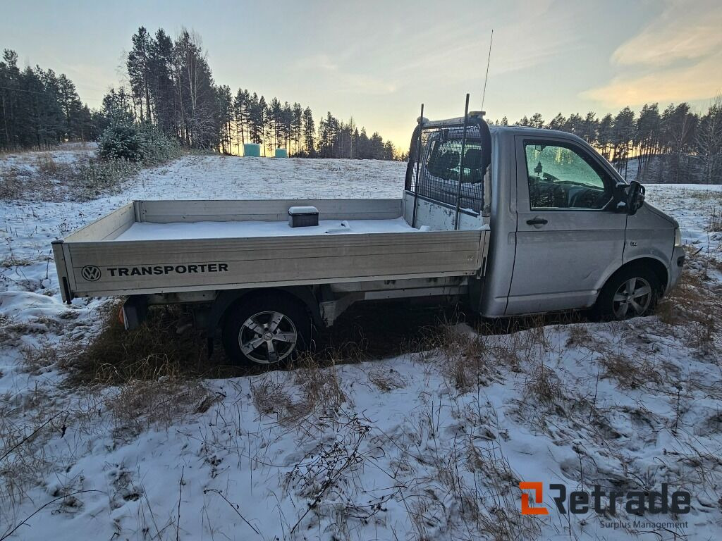 Pickup Volkswagen Transporter EH 2,5 4-Motion Reparationsobjekt - Avtomobil: slika 4 Pickup Volkswagen Transporter EH 2,5 4-Motion Reparationsobjekt - Avtomobil: slika 4