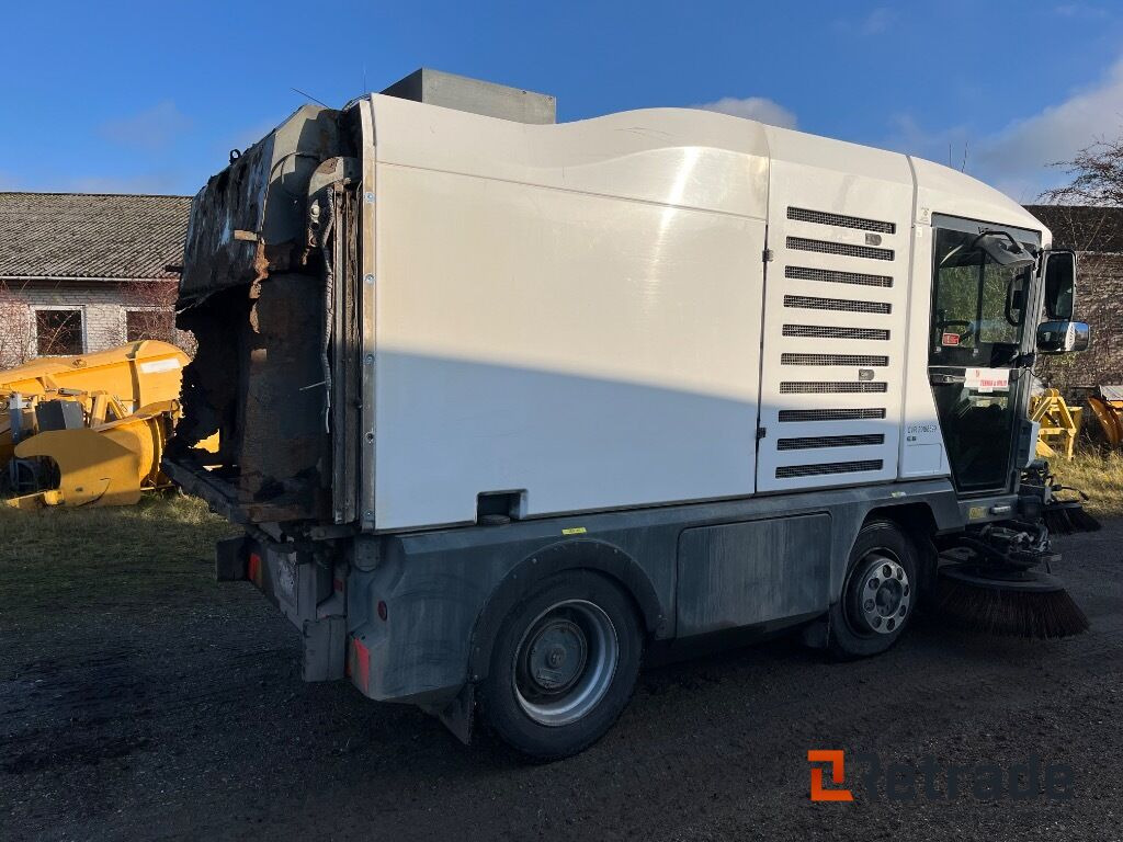 RAVO E6 feje-suge lastbil 3 koste. - Vozilo za pometanje: slika 3 RAVO E6 feje-suge lastbil 3 koste. - Vozilo za pometanje: slika 3