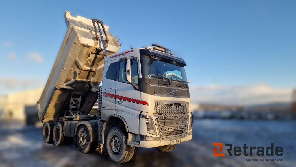 Robust og klar tippbil – Volvo FH16 650 8x4 med tipp og hengeropplegg - Tovornjak prekucnik: slika 4 Robust og klar tippbil – Volvo FH16 650 8x4 med tipp og hengeropplegg - Tovornjak prekucnik: slika 4