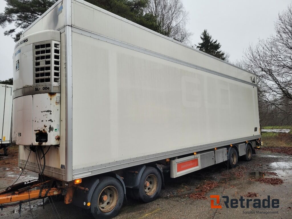 Släp / kylsläp HFR med SKAB dubbelplan skåp 4 axligt - Prikolica hladilnik: slika 1 Släp / kylsläp HFR med SKAB dubbelplan skåp 4 axligt - Prikolica hladilnik: slika 1