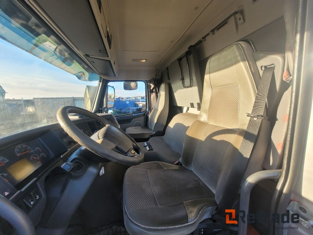 Tippbil Volvo FM12 4x2 420 med låga mil (Reservationspris uppnått!) - Tovornjak prekucnik: slika 5 Tippbil Volvo FM12 4x2 420 med låga mil (Reservationspris uppnått!) - Tovornjak prekucnik: slika 5