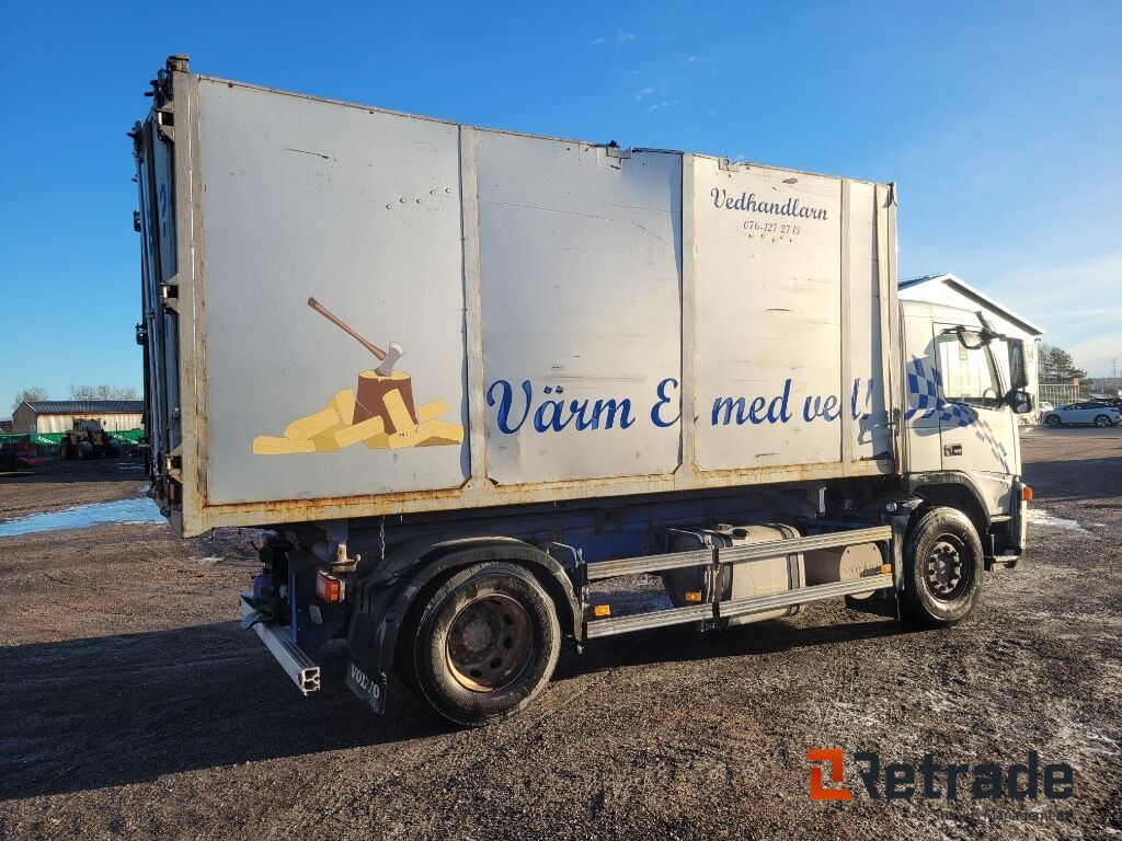 Tippbil Volvo FM12 4x2 420 med låga mil (Reservationspris uppnått!) - Tovornjak prekucnik: slika 3 Tippbil Volvo FM12 4x2 420 med låga mil (Reservationspris uppnått!) - Tovornjak prekucnik: slika 3