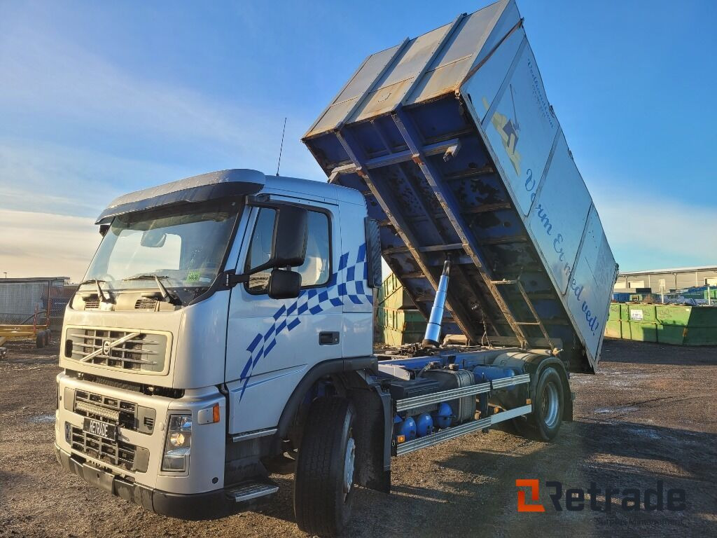 Tippbil Volvo FM12 4x2 420 med låga mil (Reservationspris uppnått!) - Tovornjak prekucnik: slika 1 Tippbil Volvo FM12 4x2 420 med låga mil (Reservationspris uppnått!) - Tovornjak prekucnik: slika 1