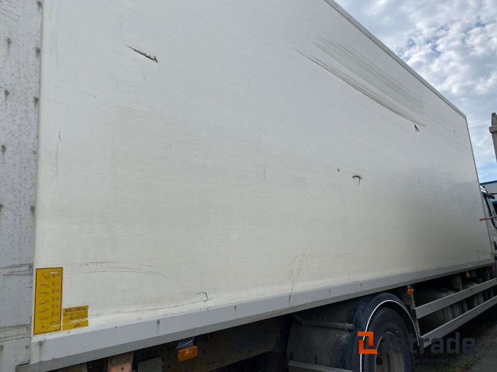 VOLVO FE-280 - Tovornjak hladilnik: slika 4 VOLVO FE-280 - Tovornjak hladilnik: slika 4